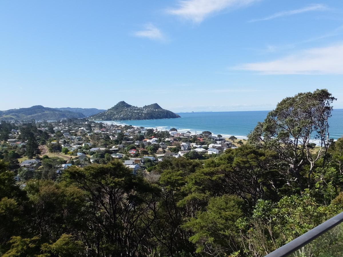 Puka Heights Bed and Breakfast Pauanui Exteriör bild